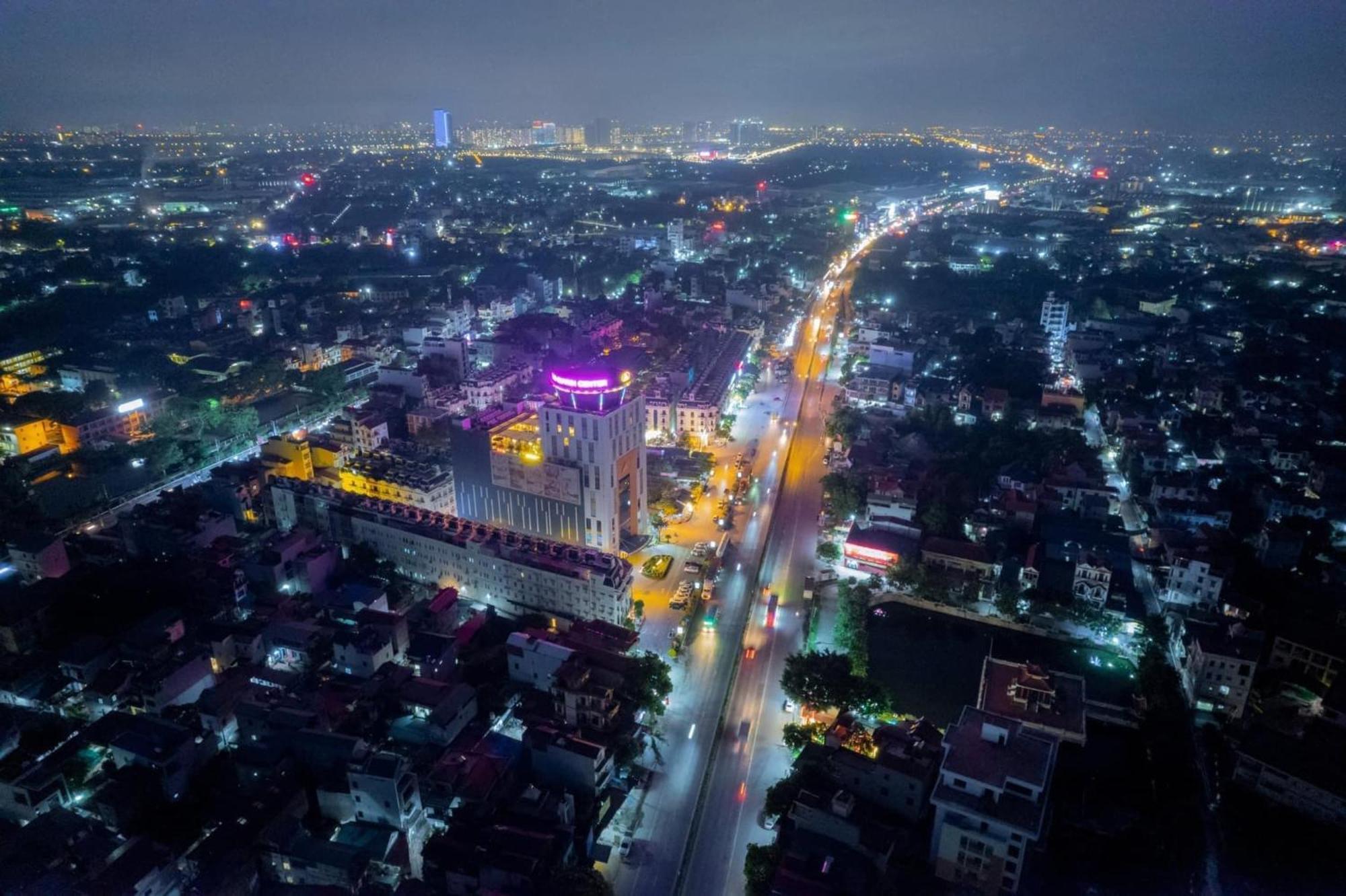 Hotel Khach San Phuong Anh Hung Yen Exterior foto
