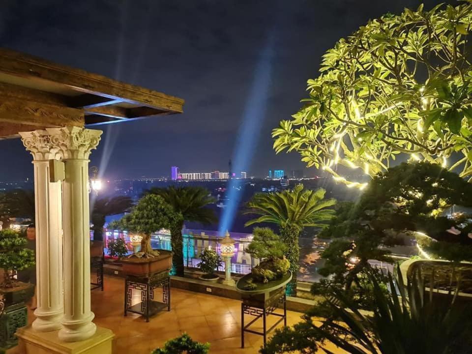 Hotel Khach San Phuong Anh Hung Yen Exterior foto
